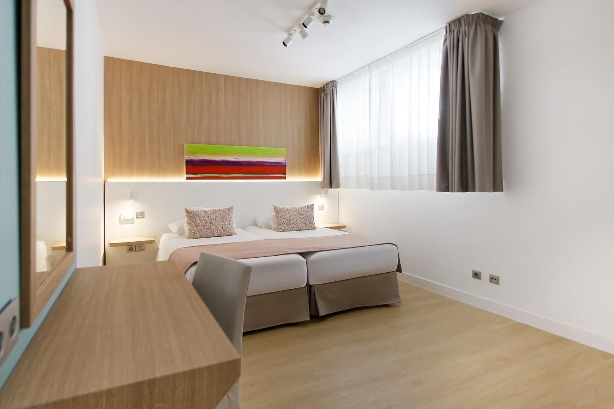 Apartahotel Morasol 4*